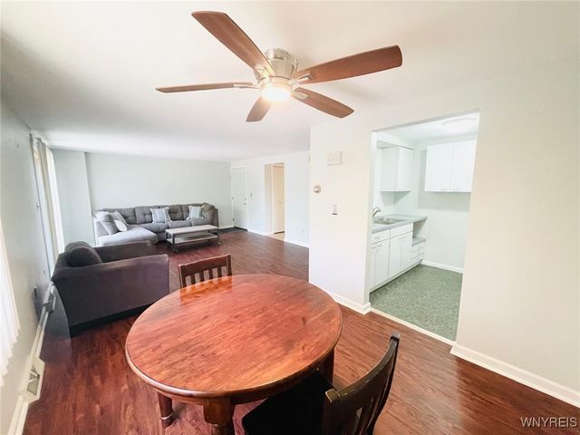 110 Charter Oaks Drive 3, Amherst, NY 14228