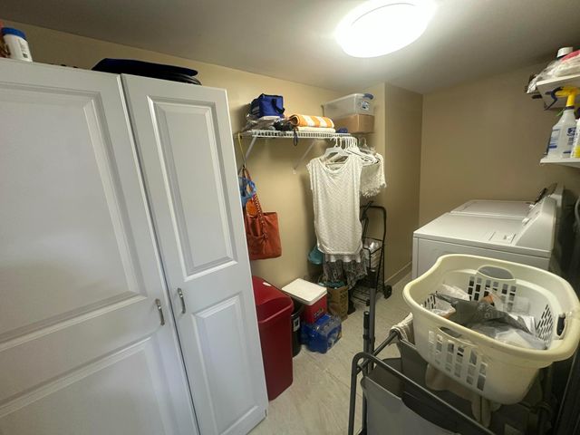 3178 Via Poinciana 307, Greenacres, FL 33467