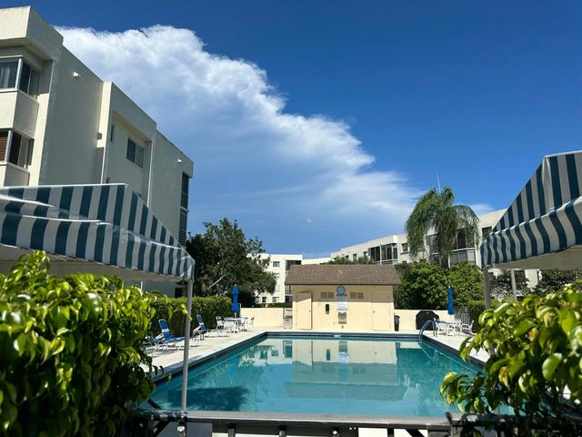 3178 Via Poinciana 307, Greenacres, FL 33467