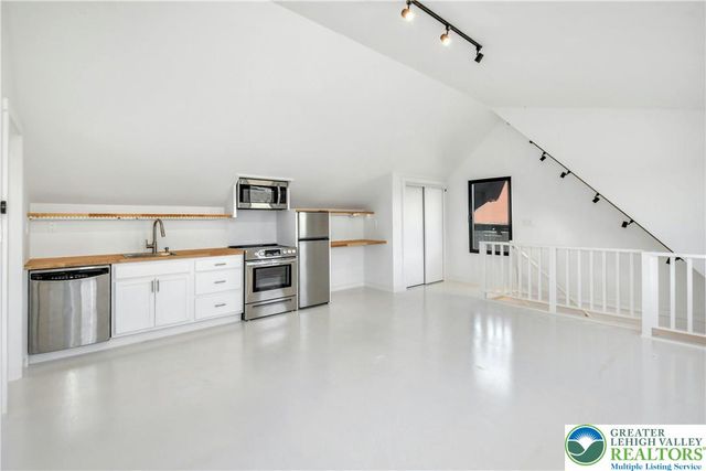 820 Spring Hill Road, Durham Twp, PA 18077