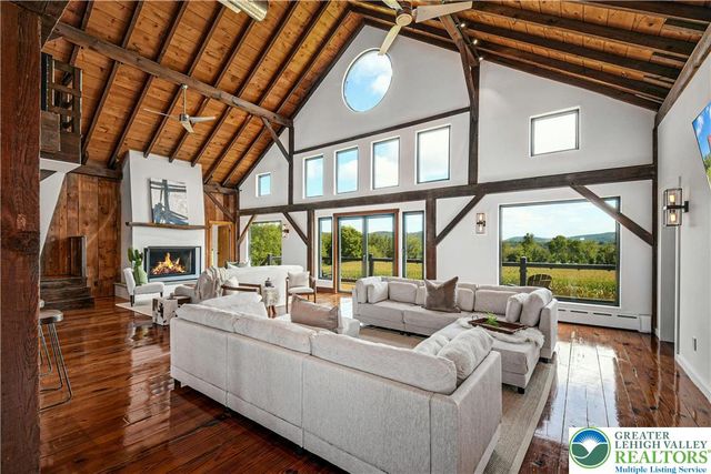 820 Spring Hill Road, Durham Twp, PA 18077