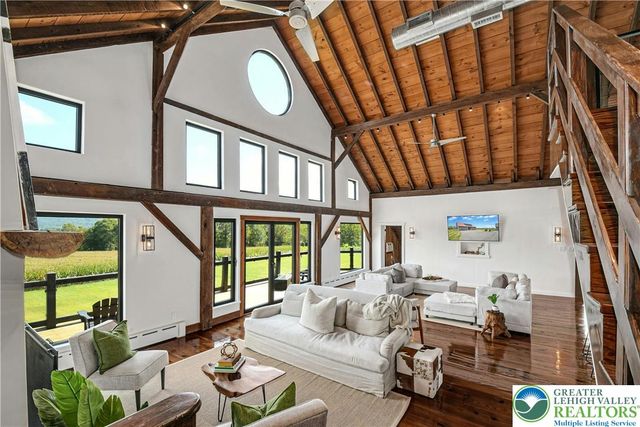 820 Spring Hill Road, Durham Twp, PA 18077