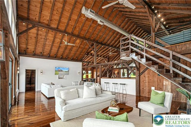 820 Spring Hill Road, Durham Twp, PA 18077