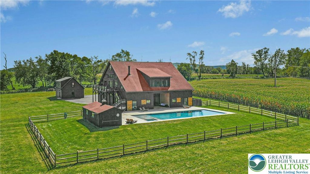 820 Spring Hill Road, Durham Twp, PA 18077