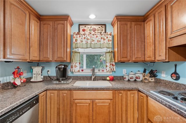 1136 Briarwood Drive, Hamilton, OH 45013