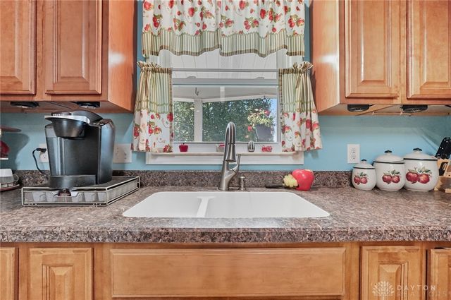 1136 Briarwood Drive, Hamilton, OH 45013