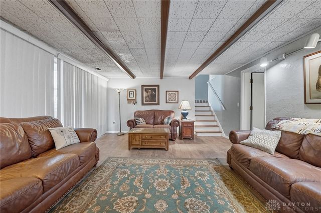 1136 Briarwood Drive, Hamilton, OH 45013