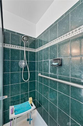 1136 Briarwood Drive, Hamilton, OH 45013