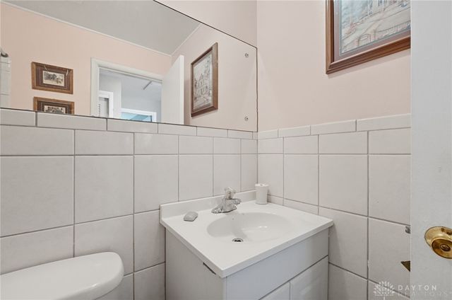 1136 Briarwood Drive, Hamilton, OH 45013