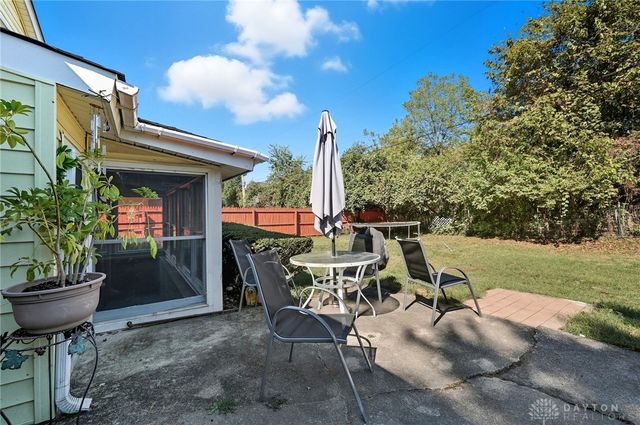 1136 Briarwood Drive, Hamilton, OH 45013