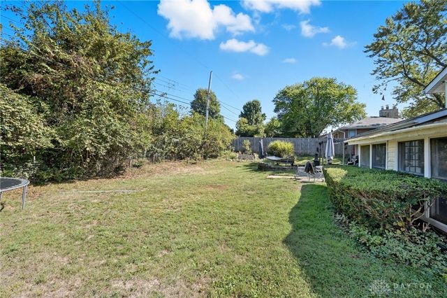 1136 Briarwood Drive, Hamilton, OH 45013