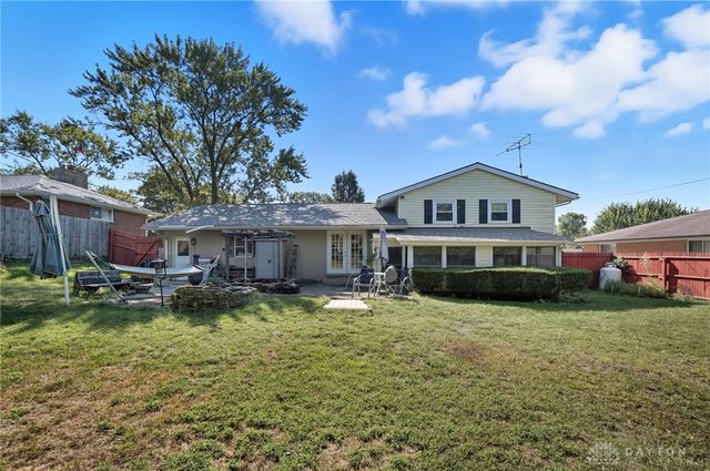 1136 Briarwood Drive, Hamilton, OH 45013