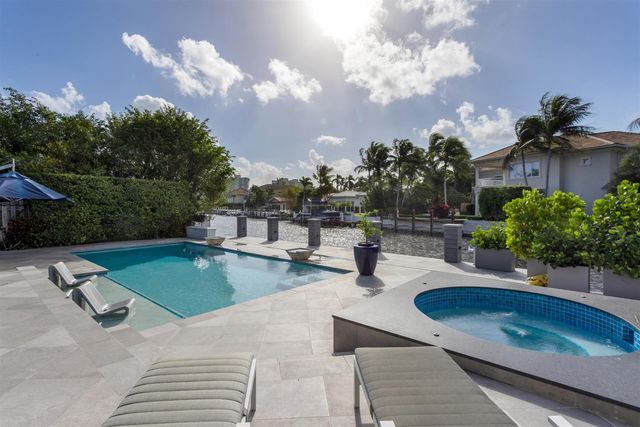 4698 Sanctuary Lane, Boca Raton, FL 33431