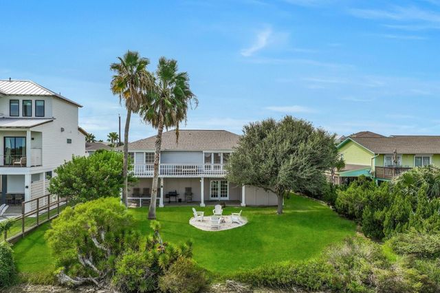 14005 Grambo Boulevard, Galveston, TX 77554
