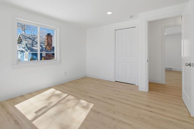 185 Wheeler Rd, Mashpee, MA 02649