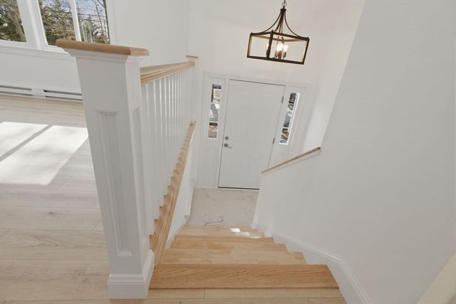 185 Wheeler Rd, Mashpee, MA 02649