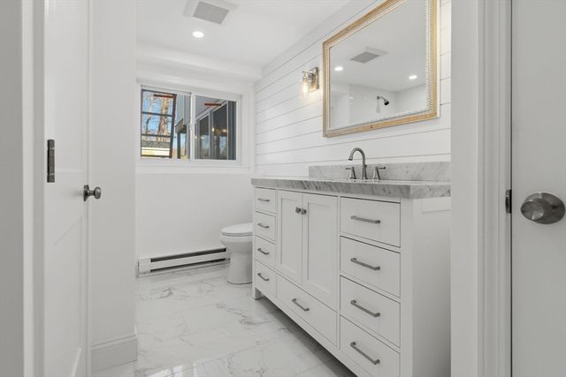 185 Wheeler Rd, Mashpee, MA 02649