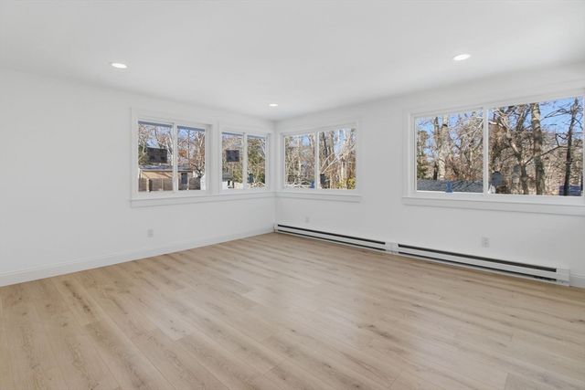 185 Wheeler Rd, Mashpee, MA 02649