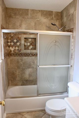 625 Downhaul Dr, Pensacola, FL 32507