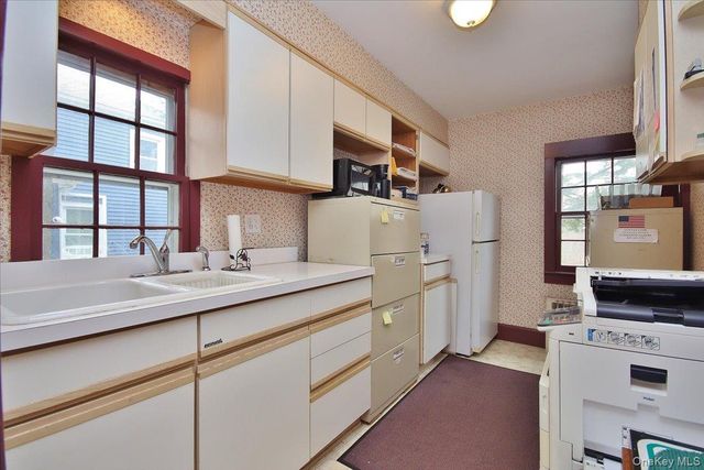 104 Gleneida Avenue, Carmel, NY 10512