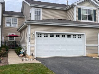 1510 W Remington Lane 1510, Round Lake, IL 60073