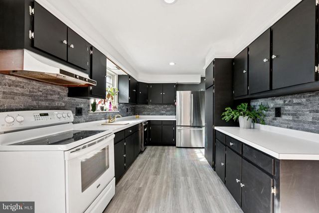 295 WHITE HORSE PIKE, Atco, NJ 08004