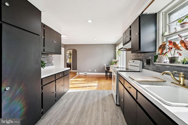 295 WHITE HORSE PIKE, Atco, NJ 08004