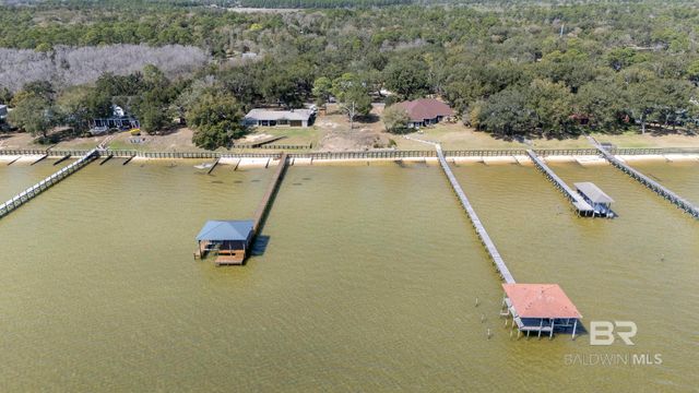 9202 Bay View Drive, Lillian, AL 36549
