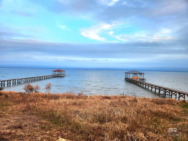 9202 Bay View Drive, Lillian, AL 36549