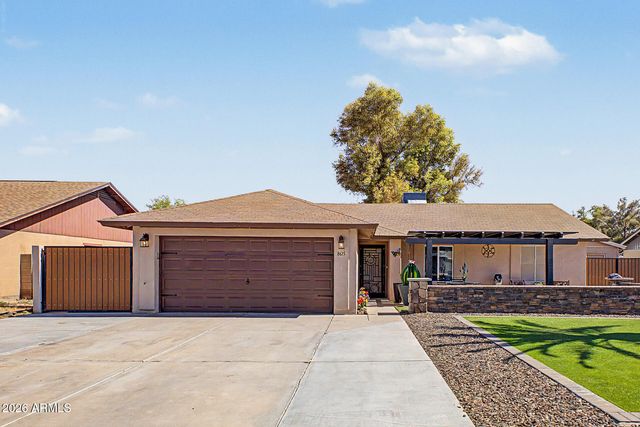 8615 W DIANA Avenue, Peoria, AZ 85345