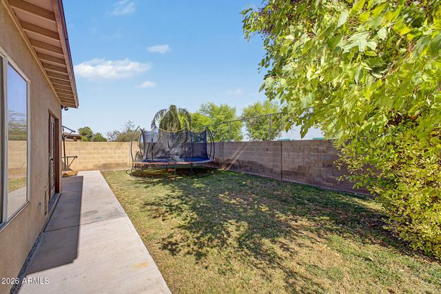 8615 W DIANA Avenue, Peoria, AZ 85345