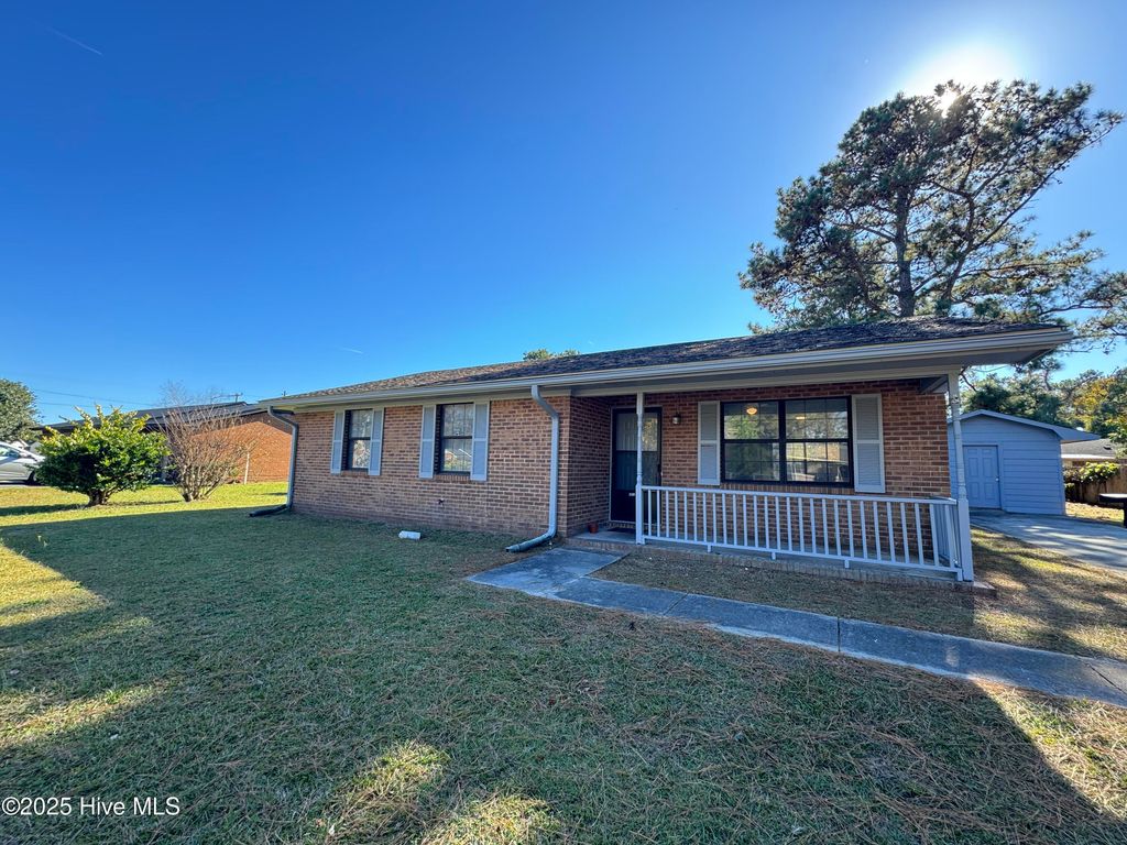 309 Cardiff Road, Castle Hayne, NC 28429