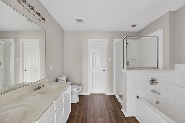 332 Bob White Drive, Red Oak, TX 75154