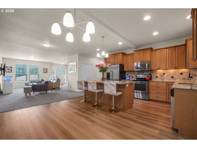 2220 Nw 110TH Cir, Vancouver, WA 98685