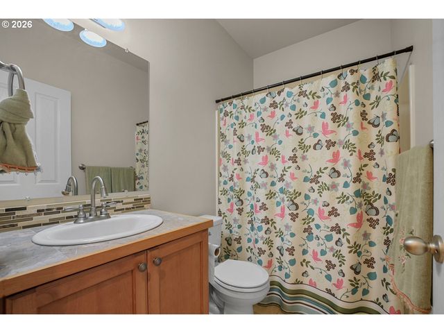 2220 Nw 110TH Cir, Vancouver, WA 98685