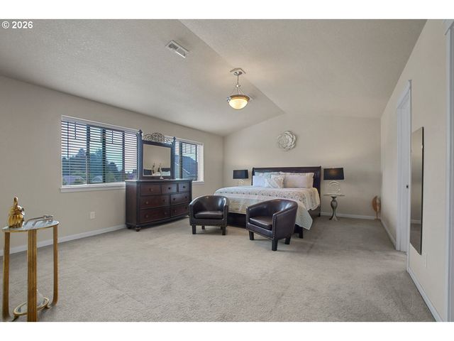 2220 Nw 110TH Cir, Vancouver, WA 98685