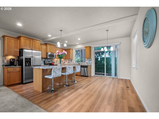 2220 Nw 110TH Cir, Vancouver, WA 98685
