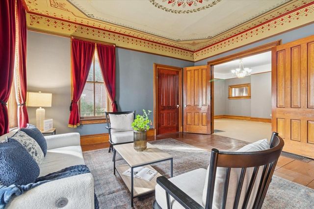 419 Milton Avenue, Janesville, WI 53545