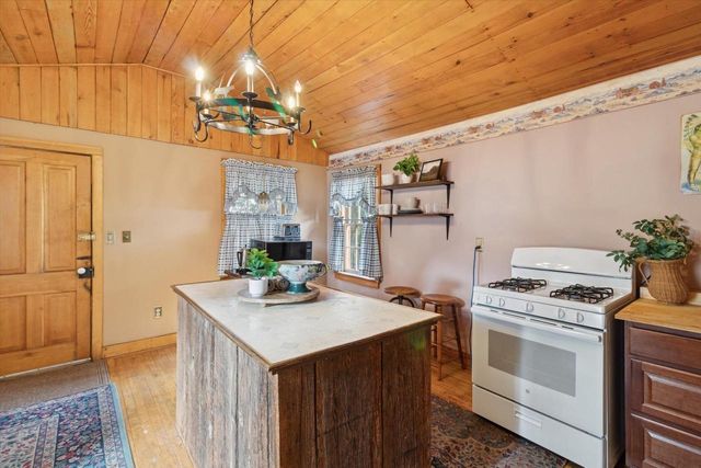 419 Milton Avenue, Janesville, WI 53545