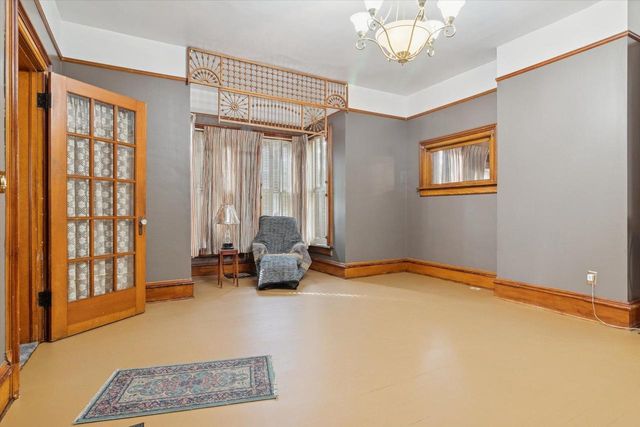 419 Milton Avenue, Janesville, WI 53545