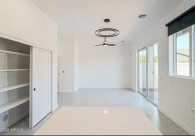 3622 N 38th Street 6, Phoenix, AZ 85018