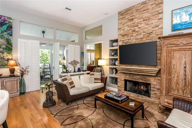 275 BAYOU CIRCLE, Debary, FL 32713
