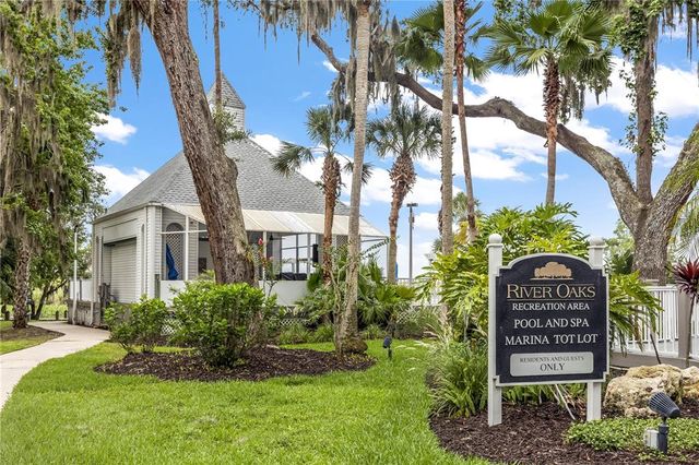 275 BAYOU CIRCLE, Debary, FL 32713