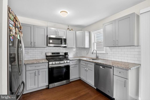 114 SUNSET RD, Mount Royal, NJ 08061