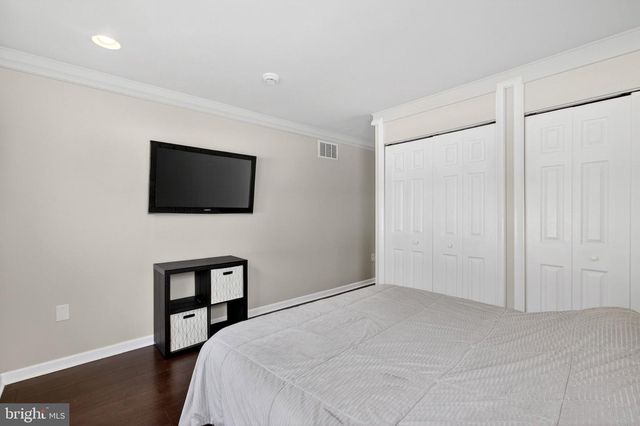 114 SUNSET RD, Mount Royal, NJ 08061