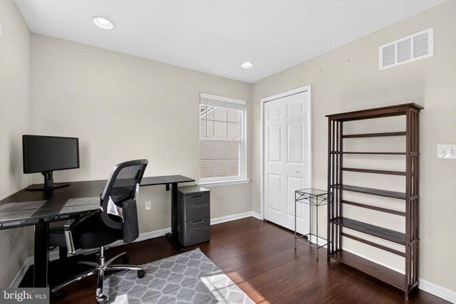 114 SUNSET RD, Mount Royal, NJ 08061