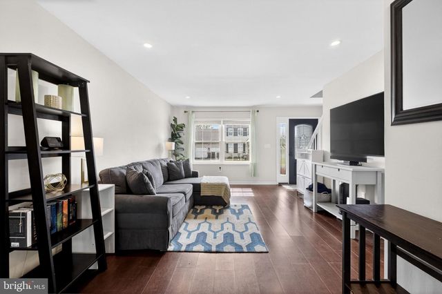114 SUNSET RD, Mount Royal, NJ 08061