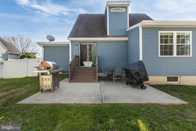 114 SUNSET RD, Mount Royal, NJ 08061
