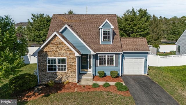 114 SUNSET RD, Mount Royal, NJ 08061