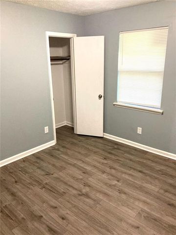 6366 Ascot Lane, Riverdale, GA 30296